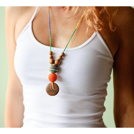 Best Babywearing Necklace in Orange & Green mix, Oak Wood