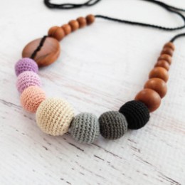Purple & Black Gradient Necklace, Apple Wood Kangaroocare
