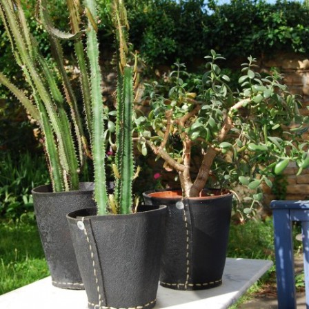 Cache-pots-tire recycled