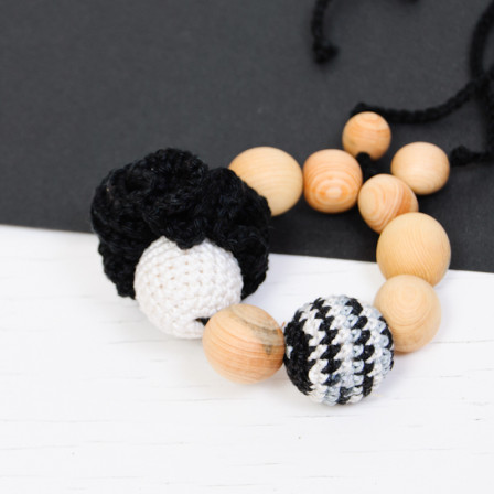 Teething ring Bracelet Black and Zebra Kangaroocare