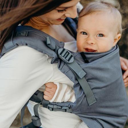 Boba X Grey baby carrier physiological