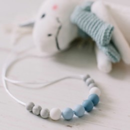 Love And Carry Harmony Collier de portage en silicone alimentaire