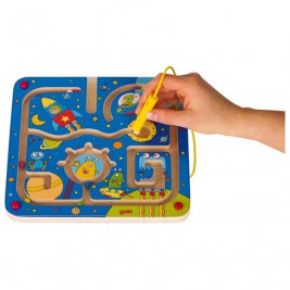 Goki Maze magnetic in space
