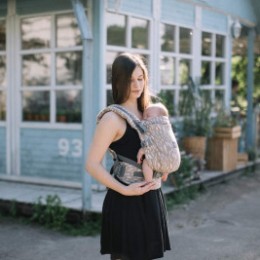 Love and Carry ONE + Cool Sand - baby carrier physiological