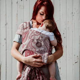 Fidella Fly Tai BIO Persian Paisley Red taille bébé meï-taï