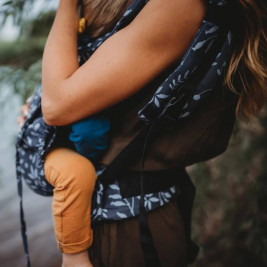 Limas Flex Flora Midnight Blue baby carrier