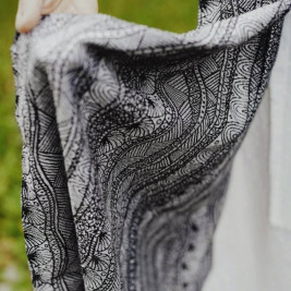 Little Frog Carbon Harmony baby wrap