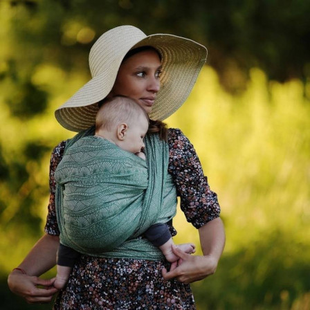 Little Frog Green Linen Harmony baby wrap