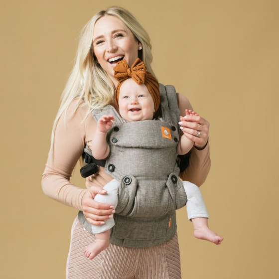 Tula Explore Linen Ash Porte bébé face au monde