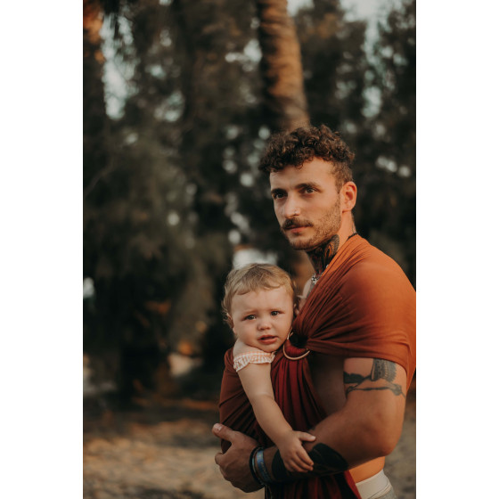 Love Radius (JPMBB) PESN Fawn/Burgundy Red baby carrier Sling