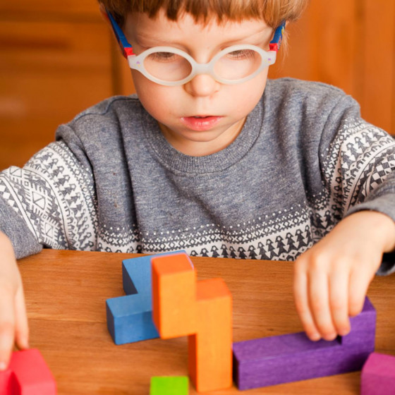 Pentomino Bajo Jeu en Bois