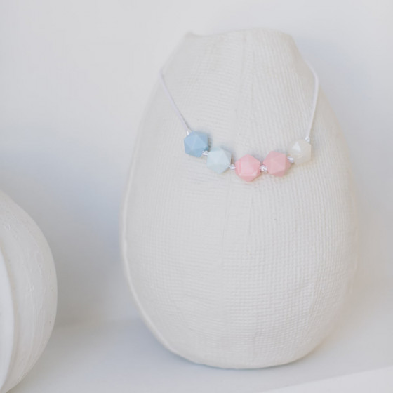Love And Carry Marshmallow Collier de portage en silicone alimentaire