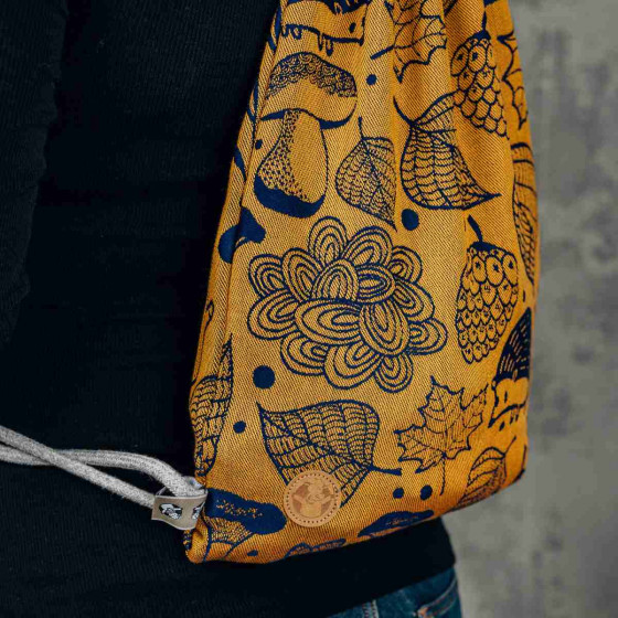 LennyLamb drawstring bag jacquard Under the Leaves Golden Autumn