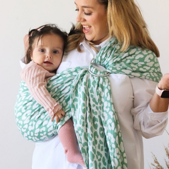 Naturiou Ring Sling Leopard Vert - écharpe de portage sans nœud