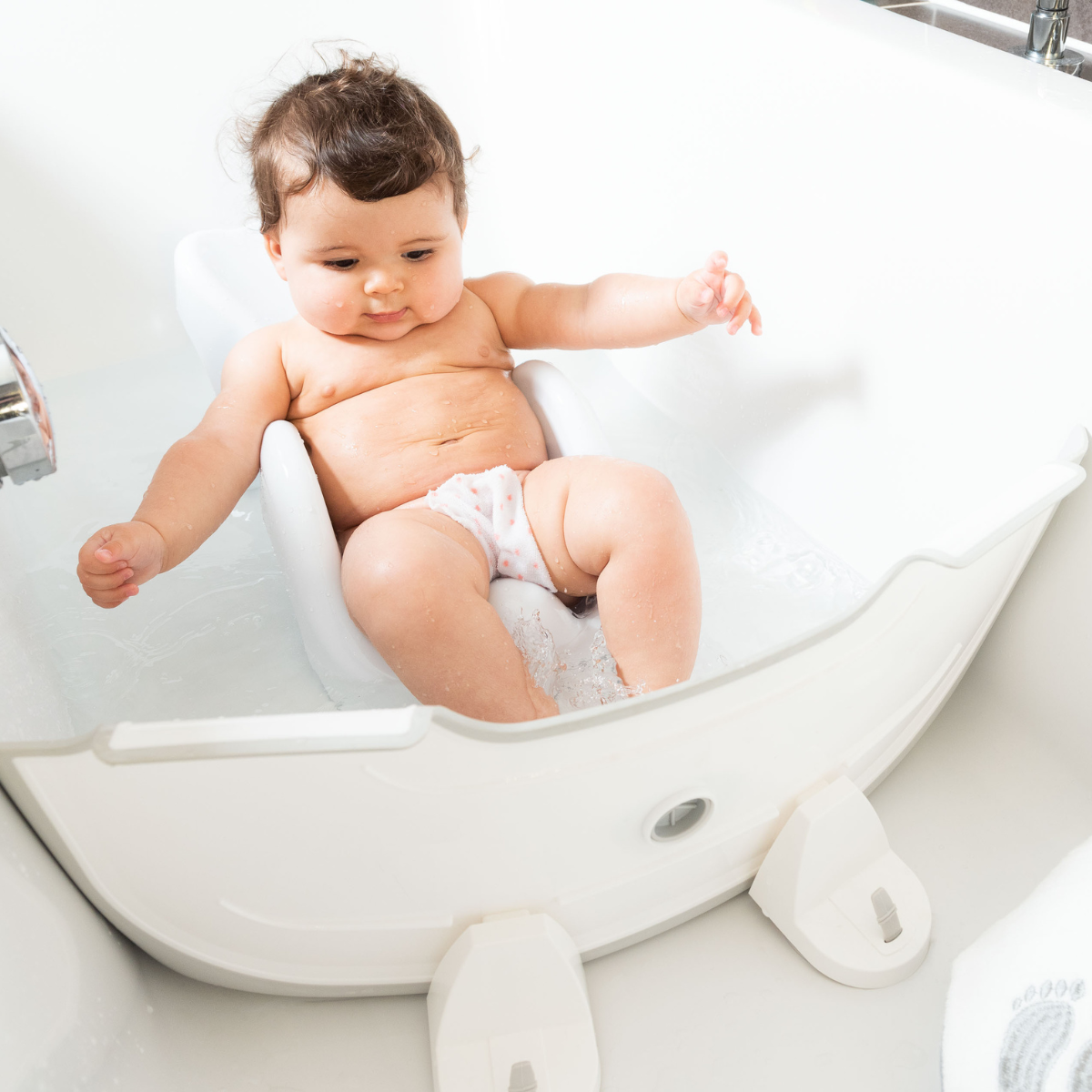 Baignoire bébé : comment bien choisir un modèle ?