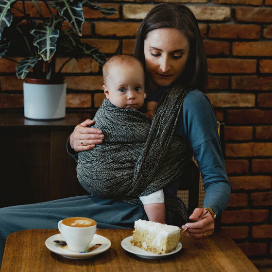 Little Frog Night Wildness baby wrap