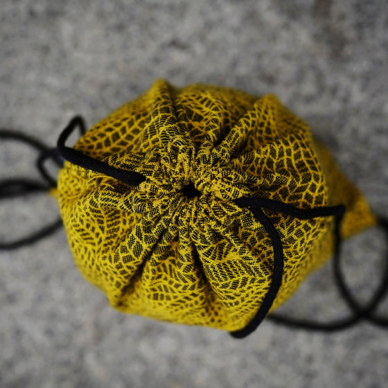 Little Frog Lemon Wildness bag