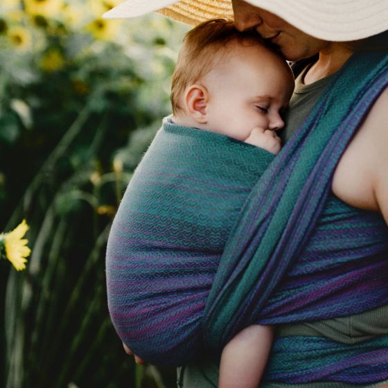 Little Frog Lovely Nightfall baby wrap