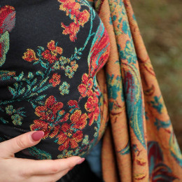 Yaro Floral Trio Black Red Green Yellow Tencel - Écharpe de portage tissée