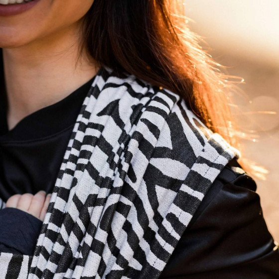 Be Lenka Zebra Black & White - Écharpe de portage Tissée