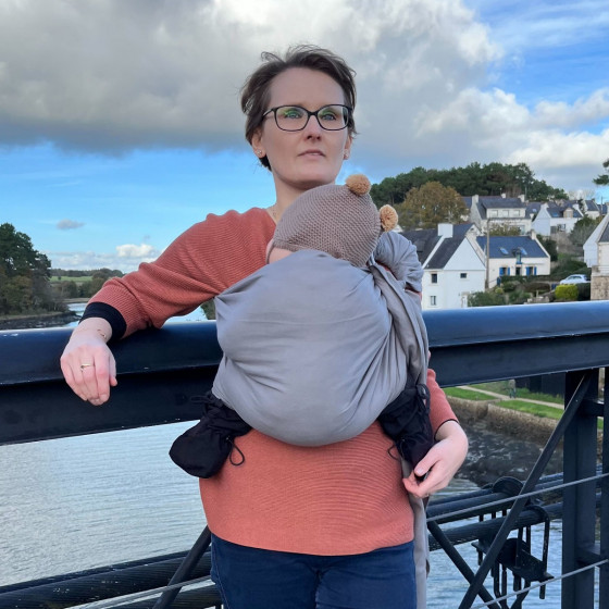 Naturioù Simply Sling Gris - écharpe de portage sans nœud