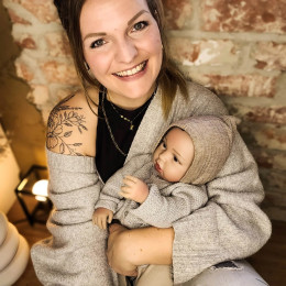 Nouveau-né 58cm 3,7kg Hoppediz Poupon de Portage Lesté avec accessoires