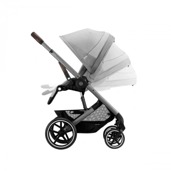 Dossier repose-jambes ajustable de la Cybex Balios S Lux 2 Lava Grey Chassis Silver - Poussette tout-terrain combinée