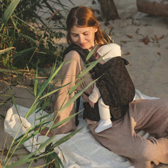 Love and Carry ONE Urban - Ergonomic Babycarrier