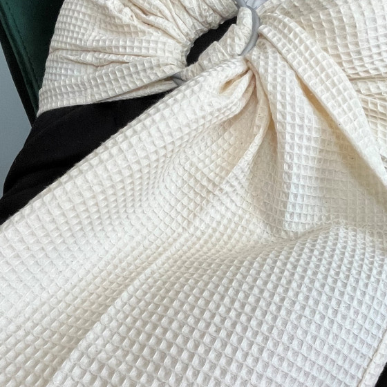 Naturioù Ring Sling Gaufré Écru - écharpe de portage sans nœud