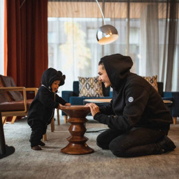 Fun2BeMum TOMY Sweat de Portage Homme 3 en 1