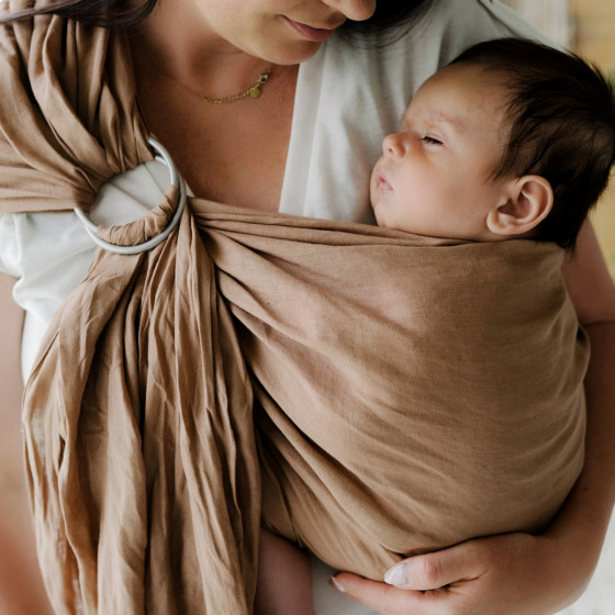 Little Frog Ring Sling - Pure Linen Almond - en lin