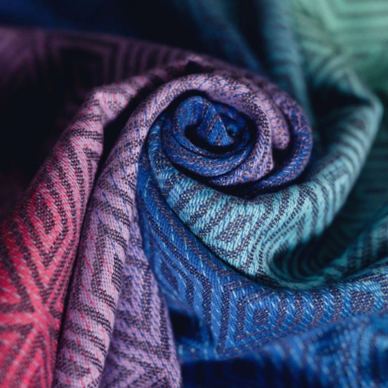 Little Frog Tencel Aurora Cube baby wrap