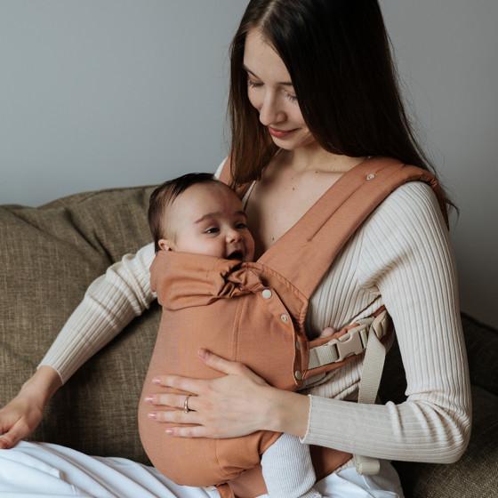 Love and Carry Primo - Porte-bébé physiologique Apricot