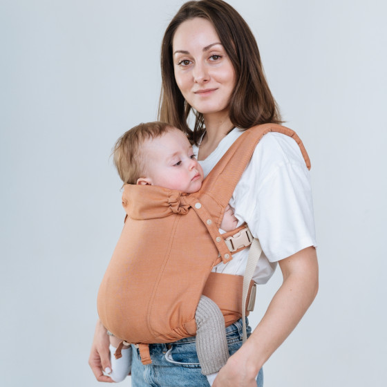 Love and Carry Primo - Physiological baby carrier