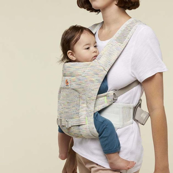 Ergobaby baby carrier Aerloom Onyx