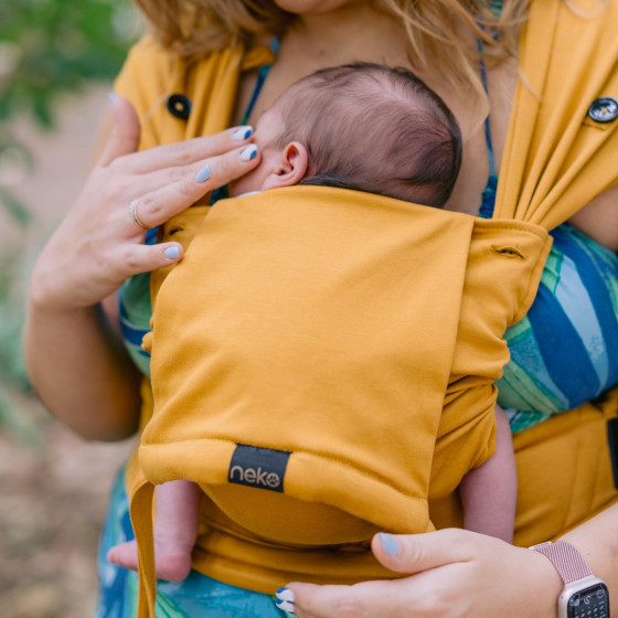 Neko Tiny Chai Tea - baby carrier