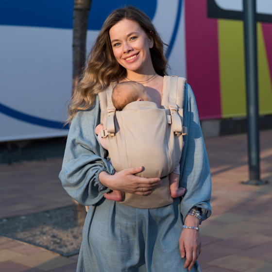 Love and Carry ONE Wheat - Porte-bébé physiologique