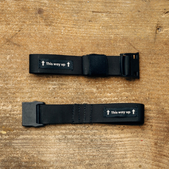 LennyLamb - Chest belt with a magnetic buckle for LennyLight carrier