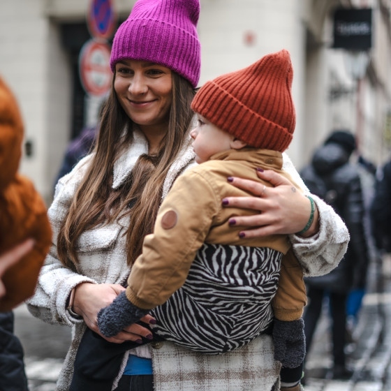 Wildride Baby carrier with woven pattern