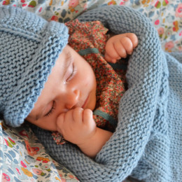 Ma Petite Laine Mon Cocon - Knitted Cocoon Wool Merinos - Bleu layette