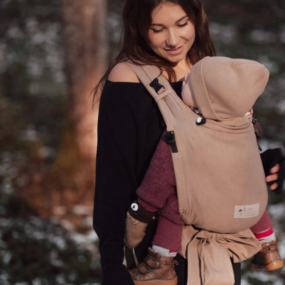 Storchenweige Babycarrier Sand
