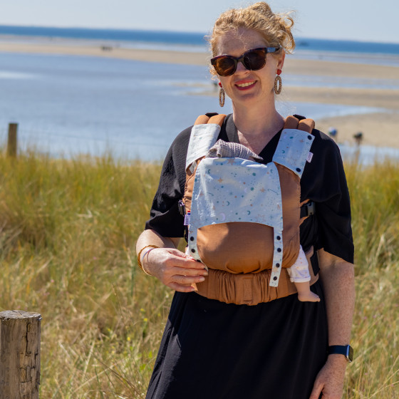 Naturioù Guizy Brun Sarrasin - Ergonomic baby carrier from birth