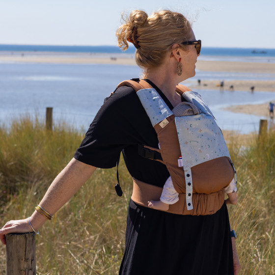 Naturioù Guizy Brun Sarrasin - Ergonomic baby carrier from birth