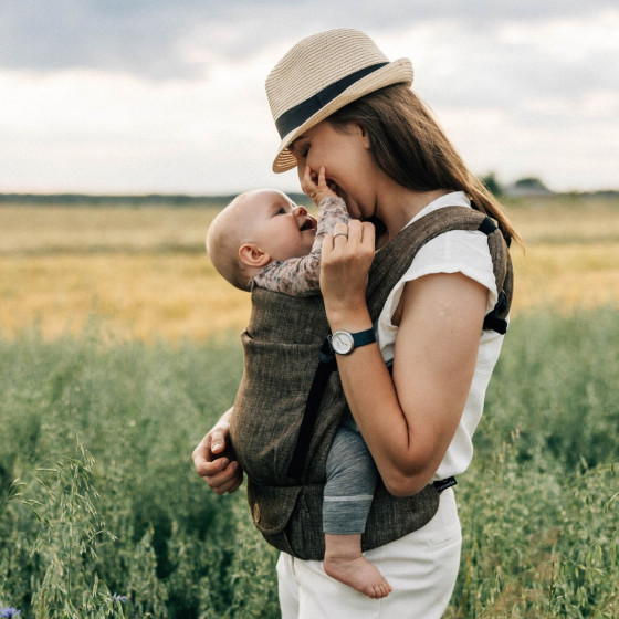LennyLamb LennyLight Linen Baby Carrier