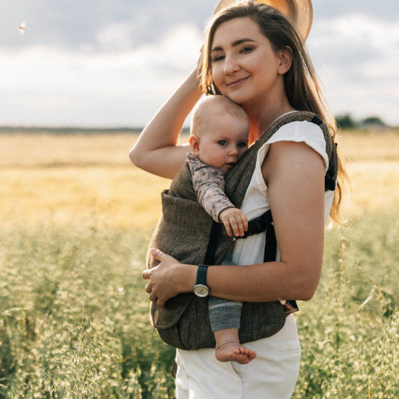 LennyLamb LennyLight Linen Baby Carrier