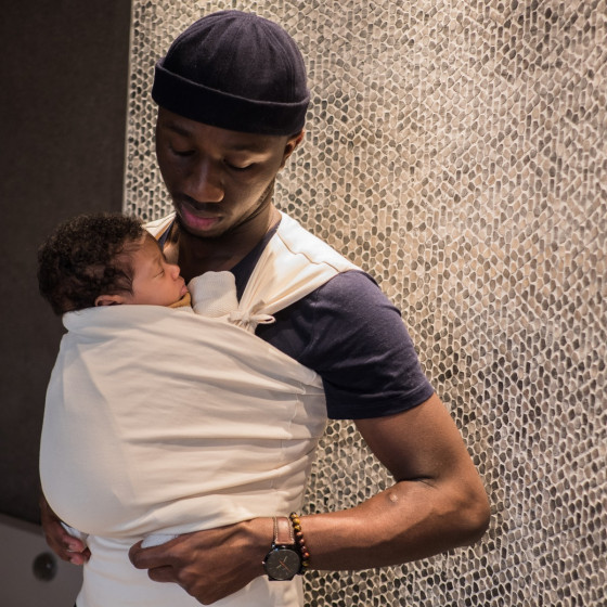 Mama Hangs - Carry & Pack porte-bébé physiologique