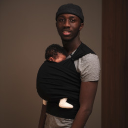 Mama Hangs - Carry & Pack baby carrier - Black