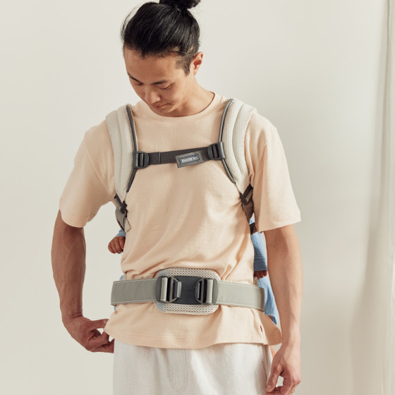 BabyBjörn Porte-bébé Harmony Mesh