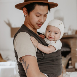 Mama Hangs - Carry & Pack baby carrier - Vert sapin