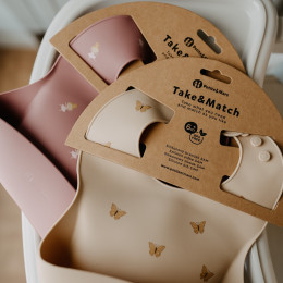 Petite&Mars - Take&Match - Bavoir avec récupérateur en silicone - Sand Butterflies